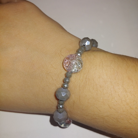 Handmade bracelets - Picture 3 of 4